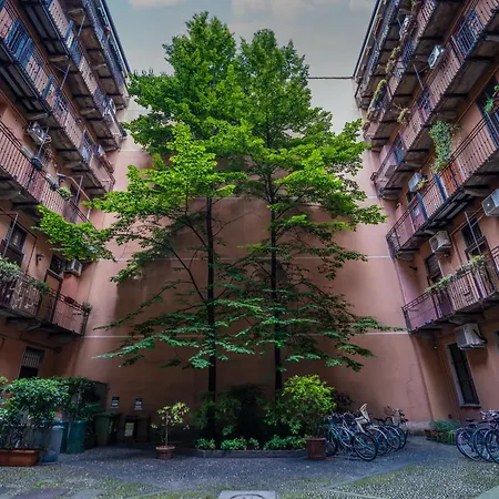 Brera - Casa Elegante In Centro Storico * Милан